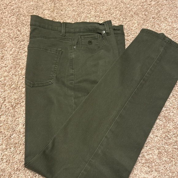 Gloria Vanderbilt Forest Green Amanda Jeans Sz 10 Women Pressed and Ready to Go - Picture 7 of 8